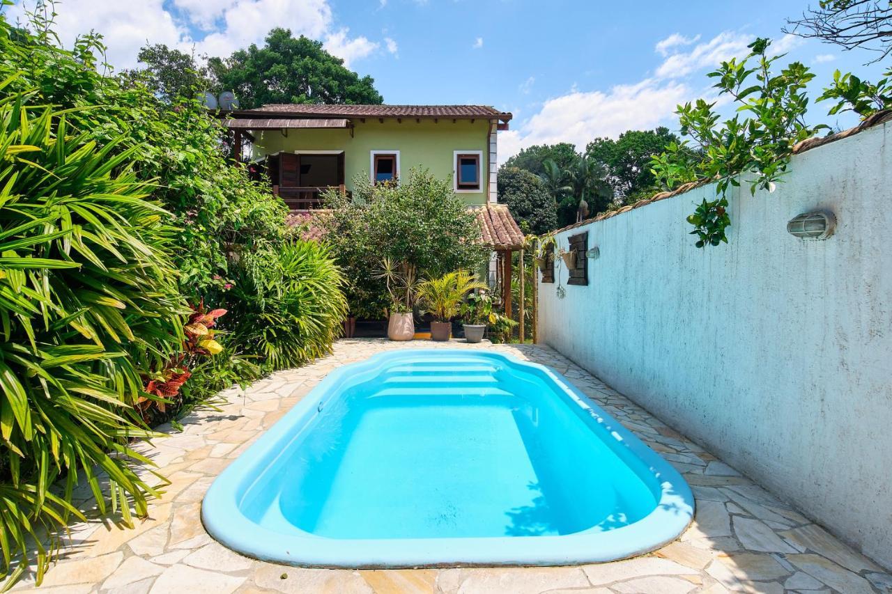 Willa Casa Petunia Com Ar E Piscina Perto Do Centro Araquari Zewnętrze zdjęcie